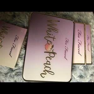 Too Faced white peach 🍑